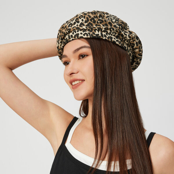 Best-Selling Retro Leopard Print Beret | Stylish Y2K-Girl Beret for Spring & Summer | Plus-Size Fit, Face-Framing Design | INS-Inspired Niche Hat